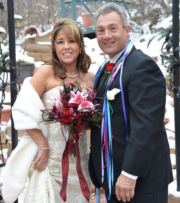 Winter Wedding at Pikes Peak Weddings, Manitou Springs, Colorado